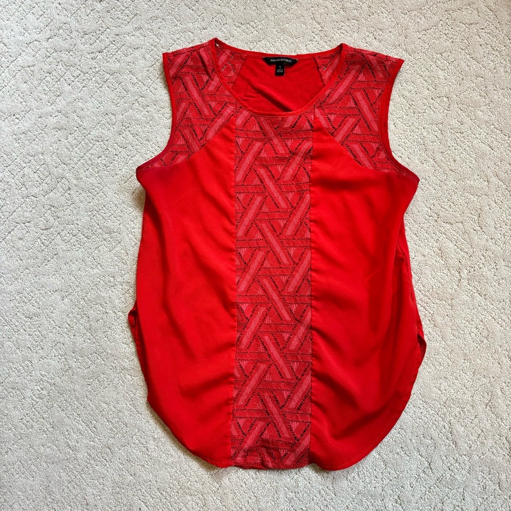 Banana Republic festive red tank